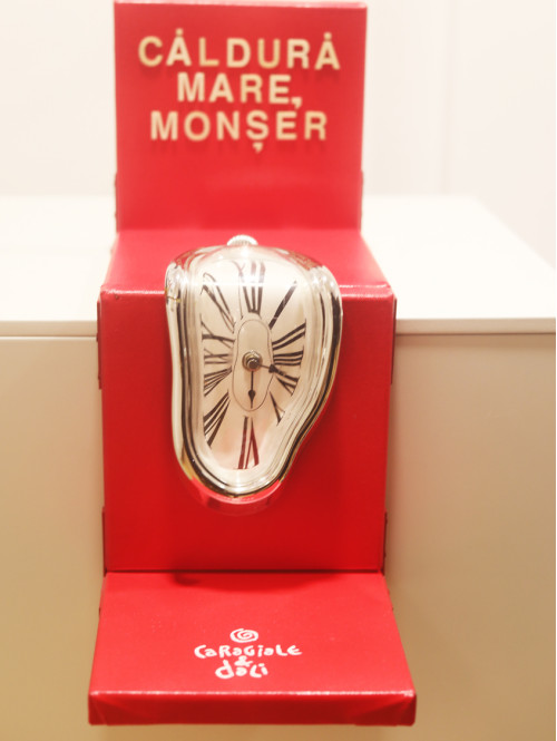 Recensione ‘Di polvere e d’azzurro’ di Noemi Carcea